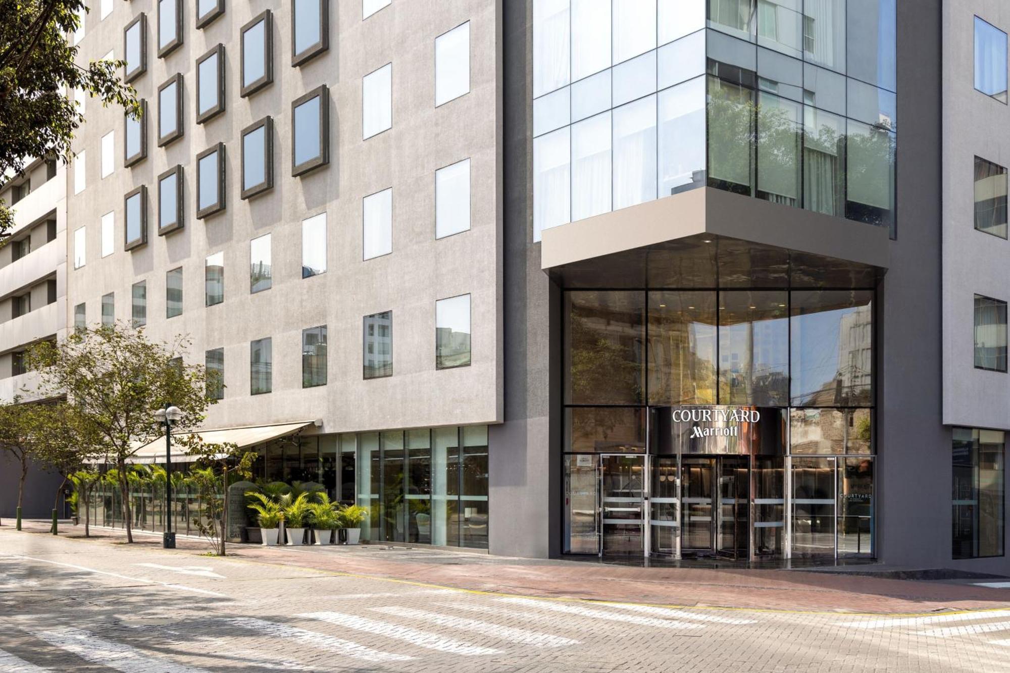 Courtyard By Marriott Lima Miraflores Esterno foto